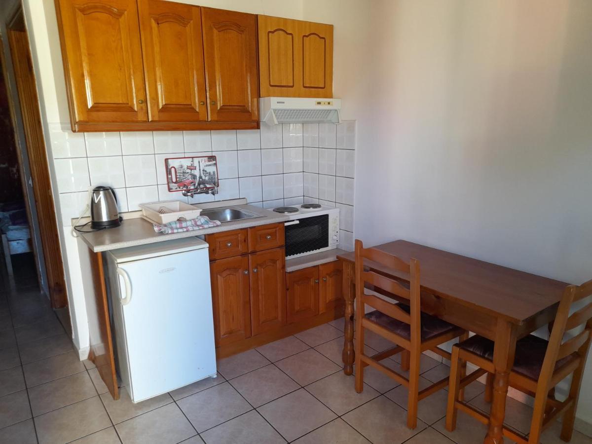 Aggeliki Apartments Сидари Екстериор снимка